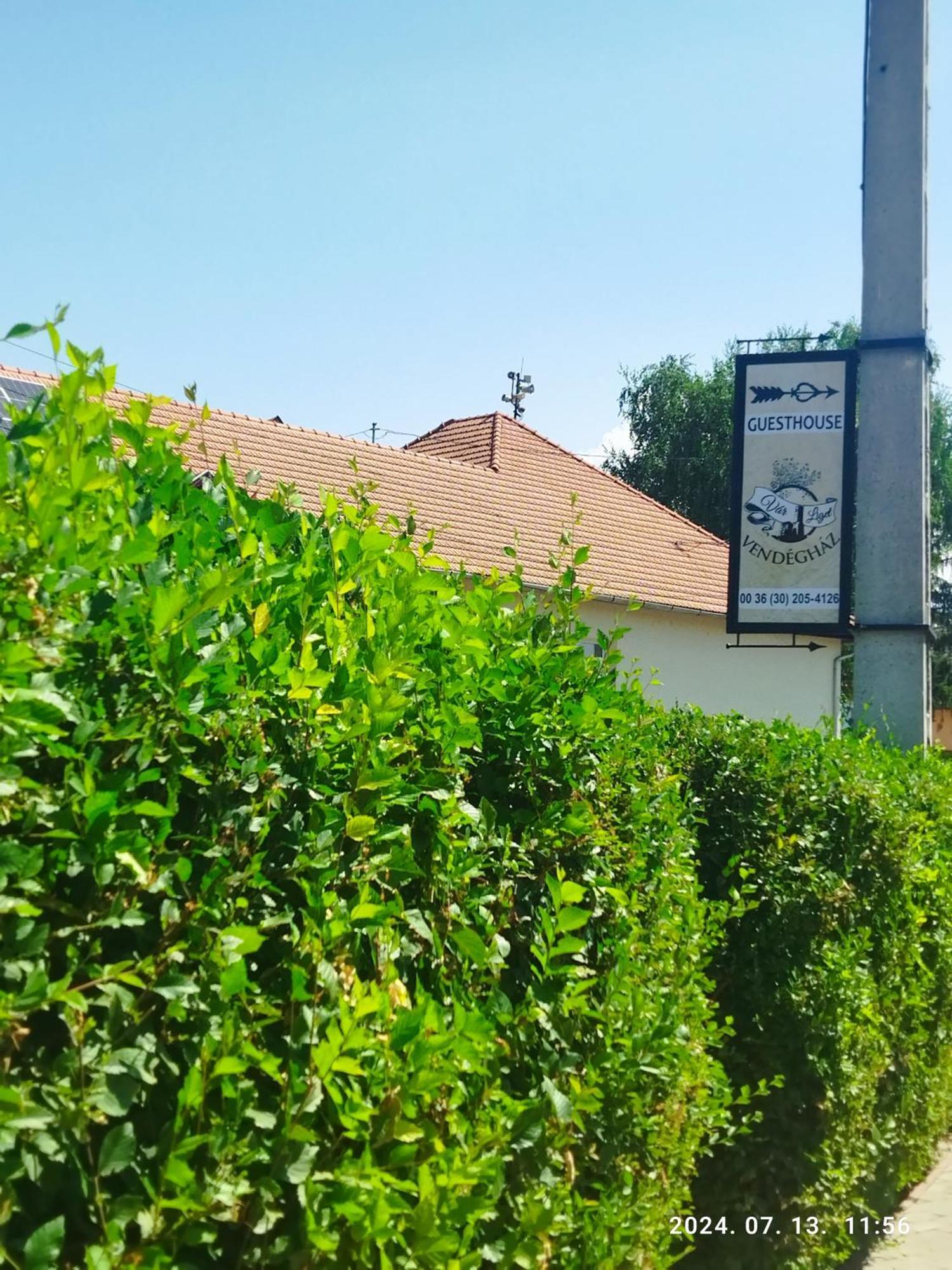 Var-Liget Vendeghaz Kisnána Exterior foto