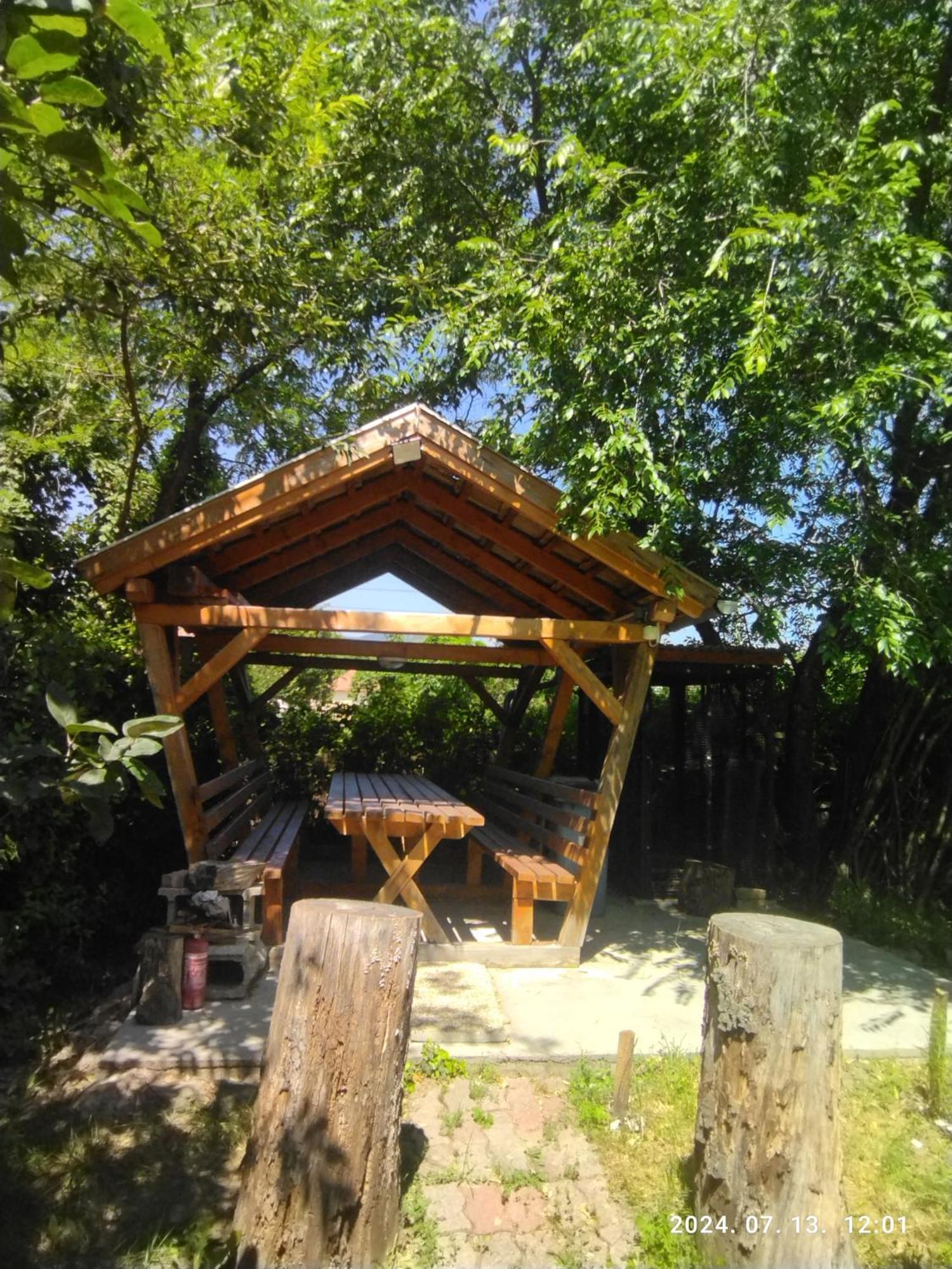Var-Liget Vendeghaz Kisnána Exterior foto